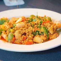 เนื้อปูผัดผงกระหรี่