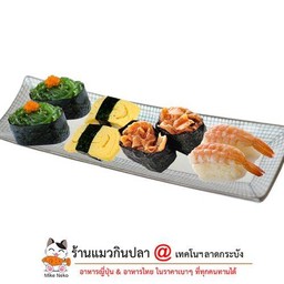 ซูชิแบบชุด 8 ชิ้น แมวกินปลาชุด 3