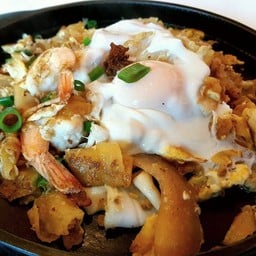 คั่วไก่กระทะร้อน