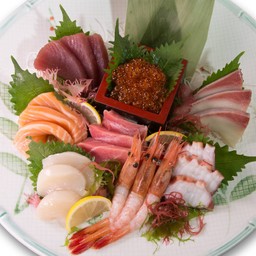 ซูชูรันซาชิมิ ชุด  A