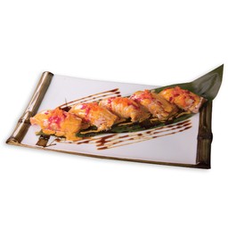 แซลมอนซูชิเบิร์นไฟ