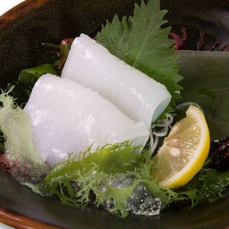 ปลาหมึกขาวซาชิมิ