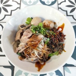บ้านเตี๋ยวเรือ By อยุธยา ลาดพร้าว107 แยก 25