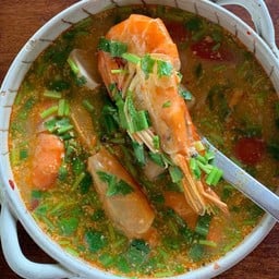 ต้มยำกุ้งน้ำมะพร้าวอ่อน