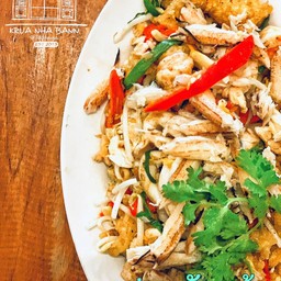 กระเพาะปลาผัดแห้งทะเลโรยปู