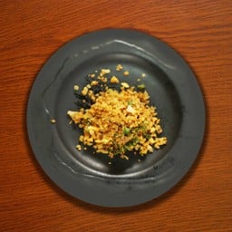 กากหมูและต้นหอมทอดกรอบ