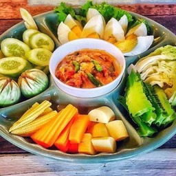 ชุดน้ำพริกไข่ปู