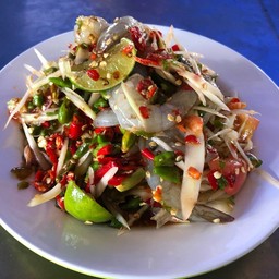 ส้มตำปูปลาร้ากุ้งสด