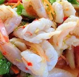 ยำกุ้งสด