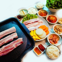 Sam Gyup Sal หมูสามชั้น