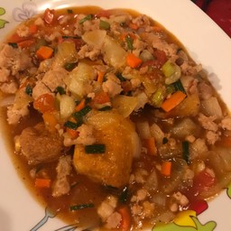 เต้าหู้ทรงเครื่อง