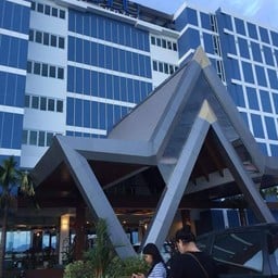 โรงแรม Blu Hotel