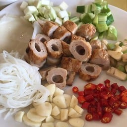 แหนมเนือง (ชุดใหญ่)