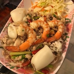 ยำวุ้นเส้นรวมมิตร