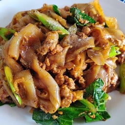 ผัดซีอิ๊ว