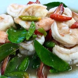 กุ้งผัดพริกสวน