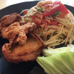 ส้มตำไทย ไก่แดดเดียว