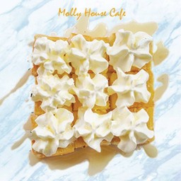 ขนมปังปิ้งคาราเมล + วิปครีม