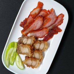 หมูกรอบ+หมูแดง (กับข้าว)