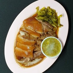 ขาหมู(กับข้าว)