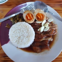 นายห้วนขาหมูโอชา สูตรต้นตำหรับ