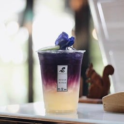 ชาอัญชันน้ำผึ้งมะนาว