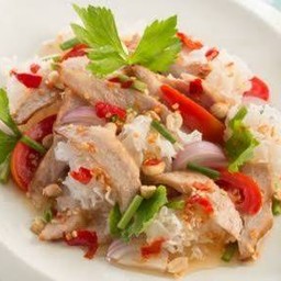 ยำใหญ่แซ่บ