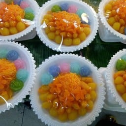ร้าน คุณจุ๋ม