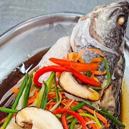 ปลากะพงนึ่งซีอิ้ว