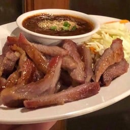 คอหมูย่าง