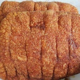 สหชัย บะหมี่เกี๊ยว ปู หมูแดง หมูกรอบbyมะลิ ตลาดโต้รุ่งประชานิเวศน์1