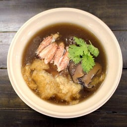 กระเพาะปลา น้ำแดง