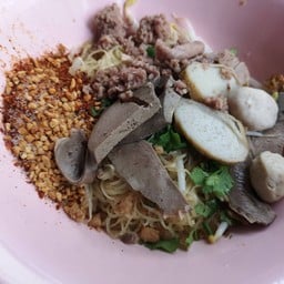 ก๋วยเตี๋ยวต้มยำ ซ.พุทธโอสถ