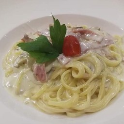 Linguine Alfredo