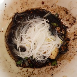 หมี่  น้ำใสหมู