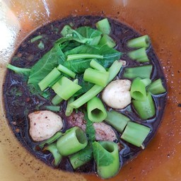 เกาเหลาหมู น้ำตก