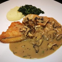 Snapper mushroom sauce
