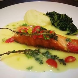 Salmon steak