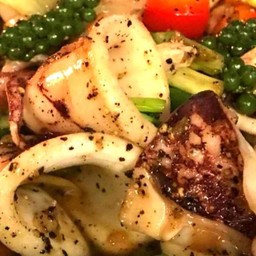 ทะเลผัดพริกไทยดำ