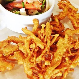 ยำเห็ดรวมญี่ปุ่นทอดกรอบ