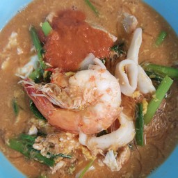 สุกี้ทะเล กุ้งสดๆ ตัวใหญ่ๆ ปลาหมึกเนื้อแน่นๆ เน้นผัก อร่อย👍🏻