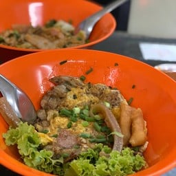 คั่วไก่แฮม 55 บาท