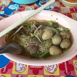 ก๋วยเตี๋ยวตาเริ่ม
