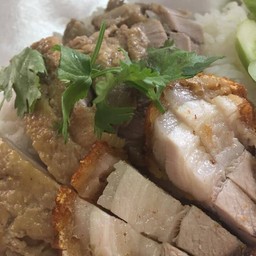 ข้าวหมูกรอบ+เป็ดพะโล้