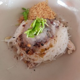 หมี่แห้ง  หมู