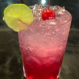 น้ำแดงมะนาวโซดาเย็น