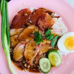 ข้าวหมูแดง