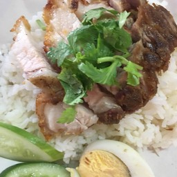 ข้าวหมูกรอบ+ไข่