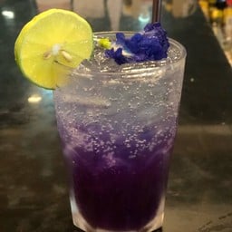 อัญชันมะนาวโซดา