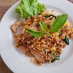 ข้าวกระเพราคลุกไก่เทริยากิ